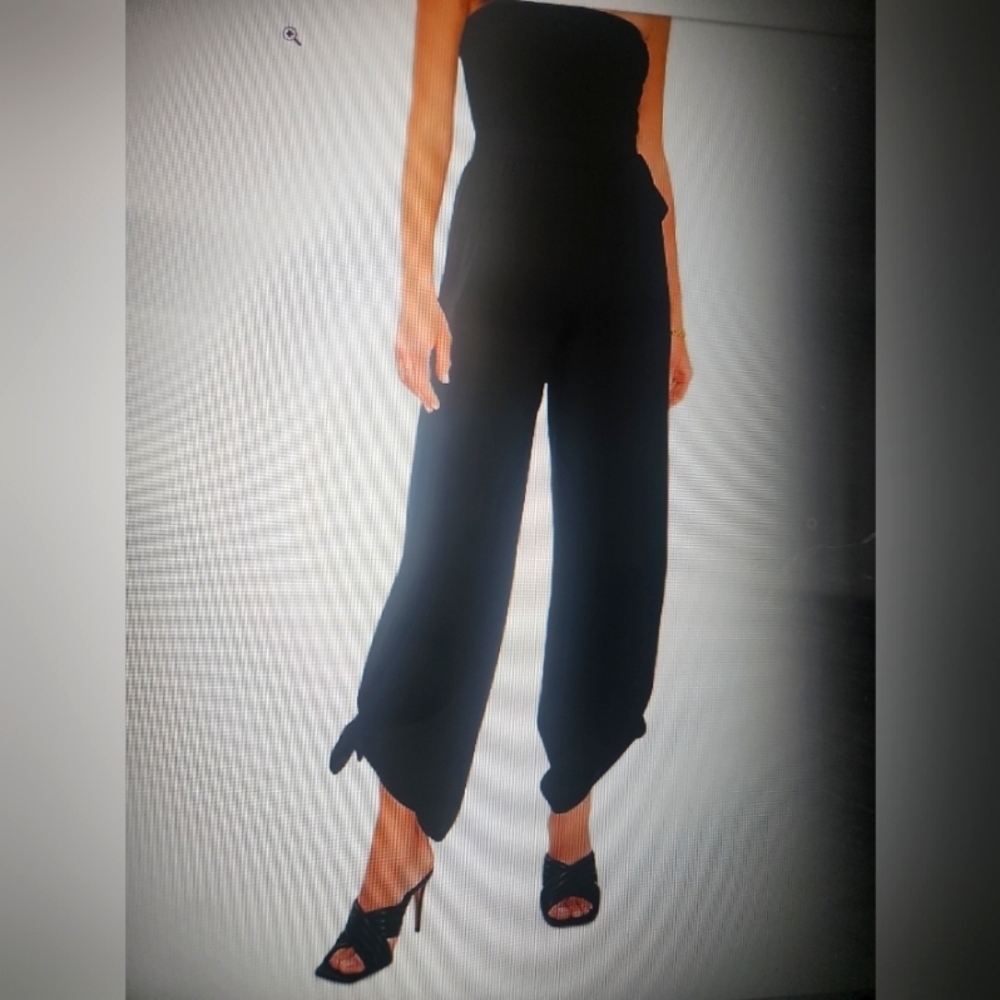 Vince Camuto Women's Jumpsuit Large Black Strapless Hem Tie New